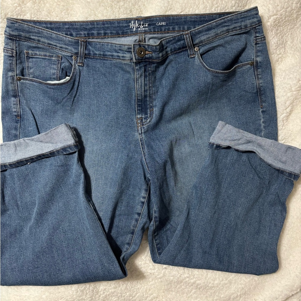 Style &Co Blue Denim Cargo Capri